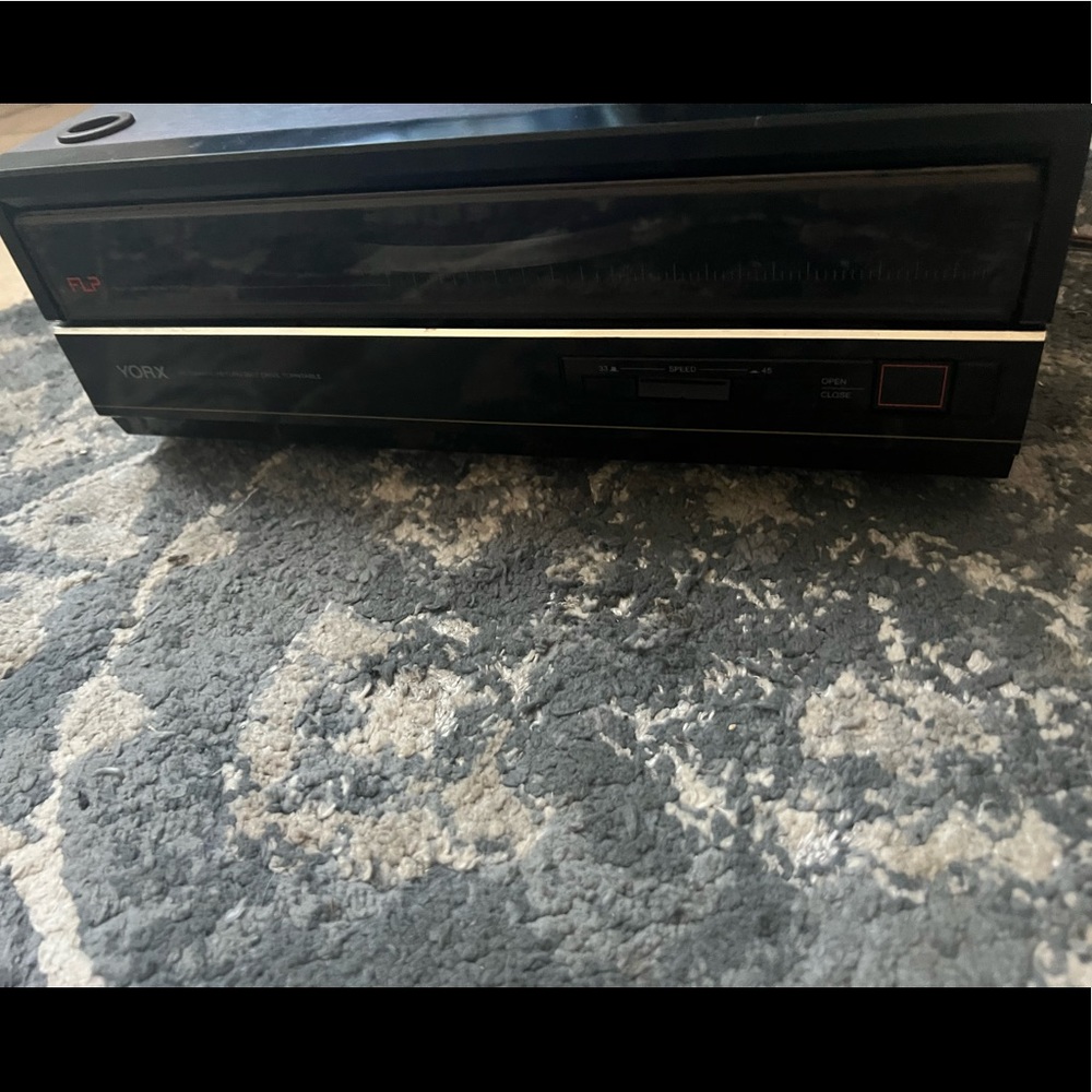 YORX Q front loading turntable (untested)